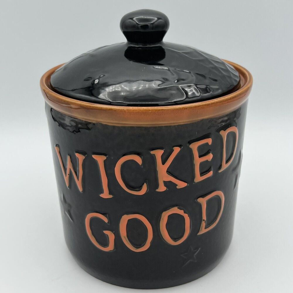 Yankee Boney Bunch Wicked Good Candy Jar Canister Black Canister Halloween